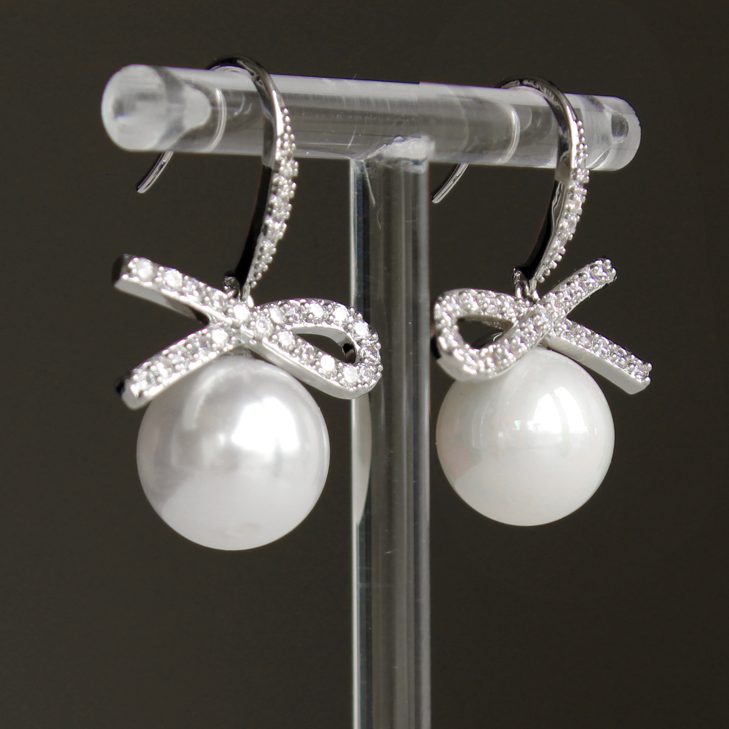 Pearl and crystals