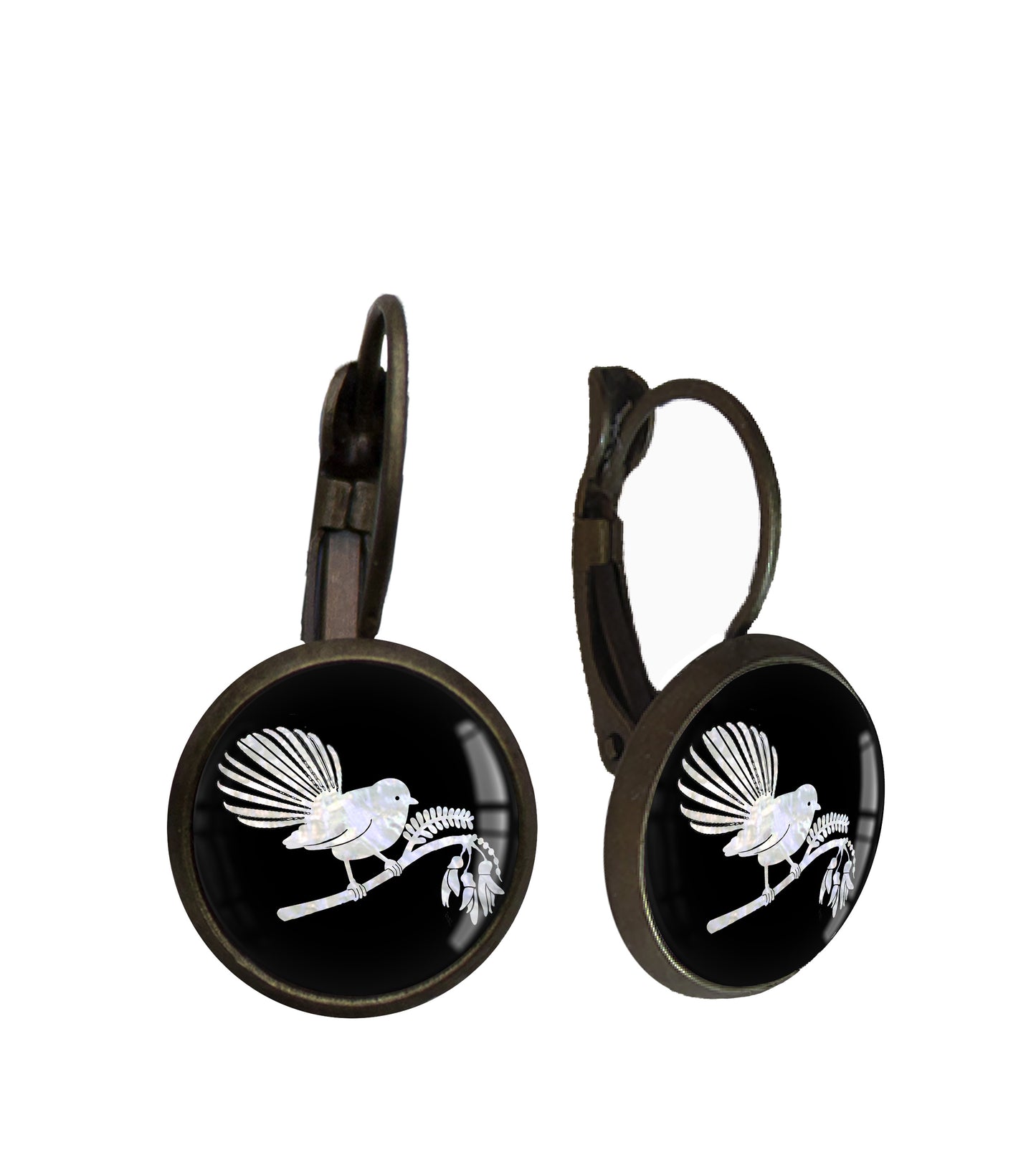 Mother of pearl fantail