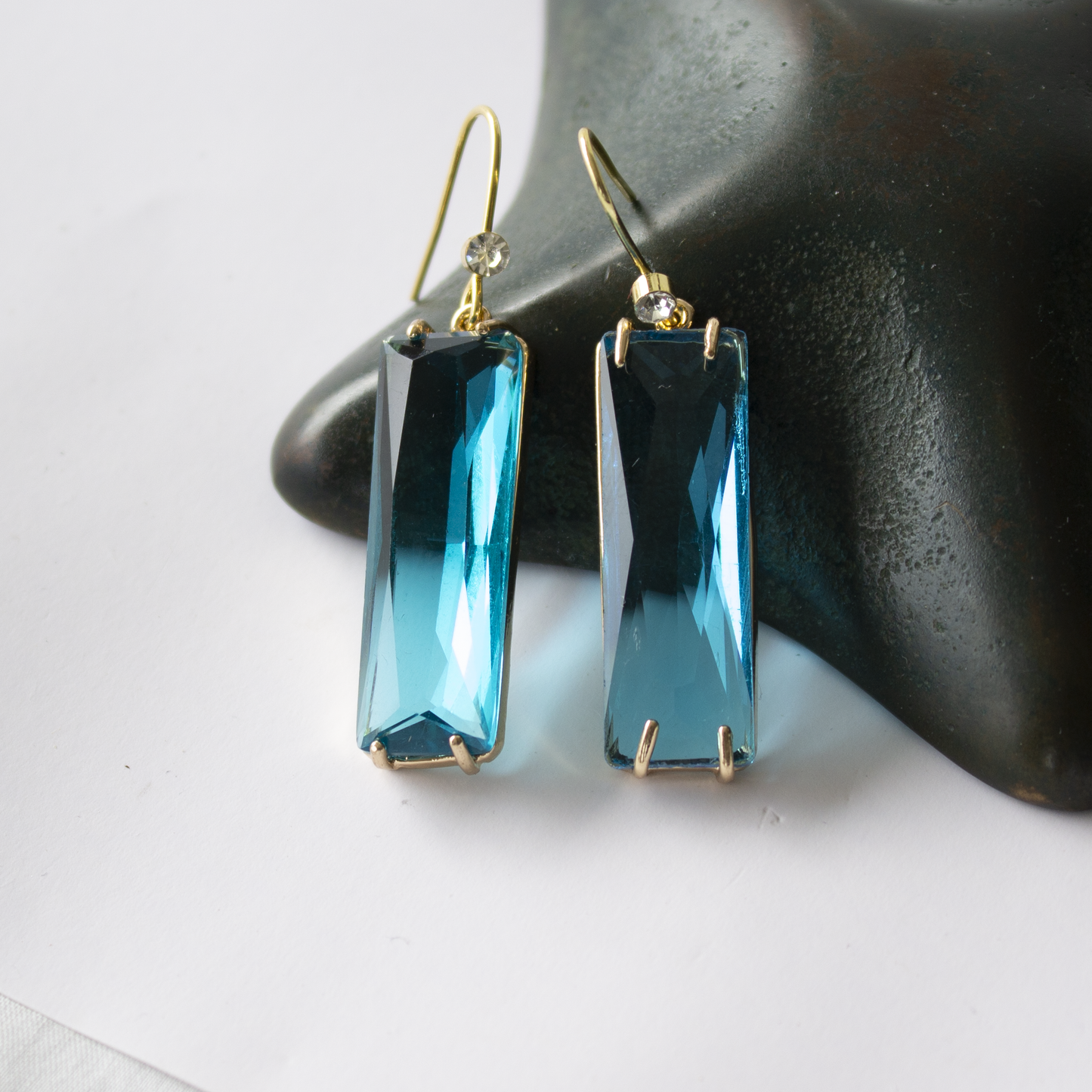 Oblong crystal earrings-Five colours